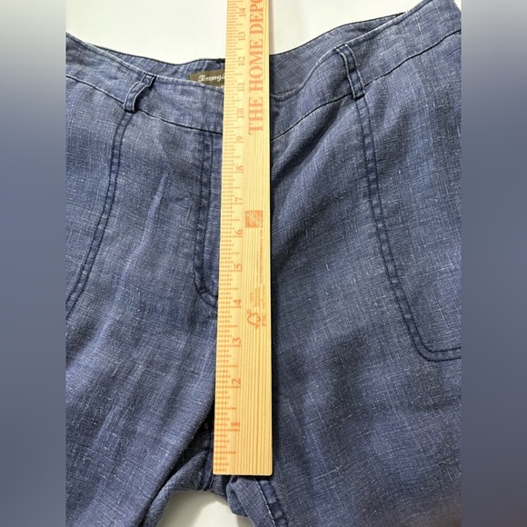 Tommy Bahama Blue Washed Linen Cargo Cropped Pants. Front, Back Pockets, Zipper - Picture 11 of 11